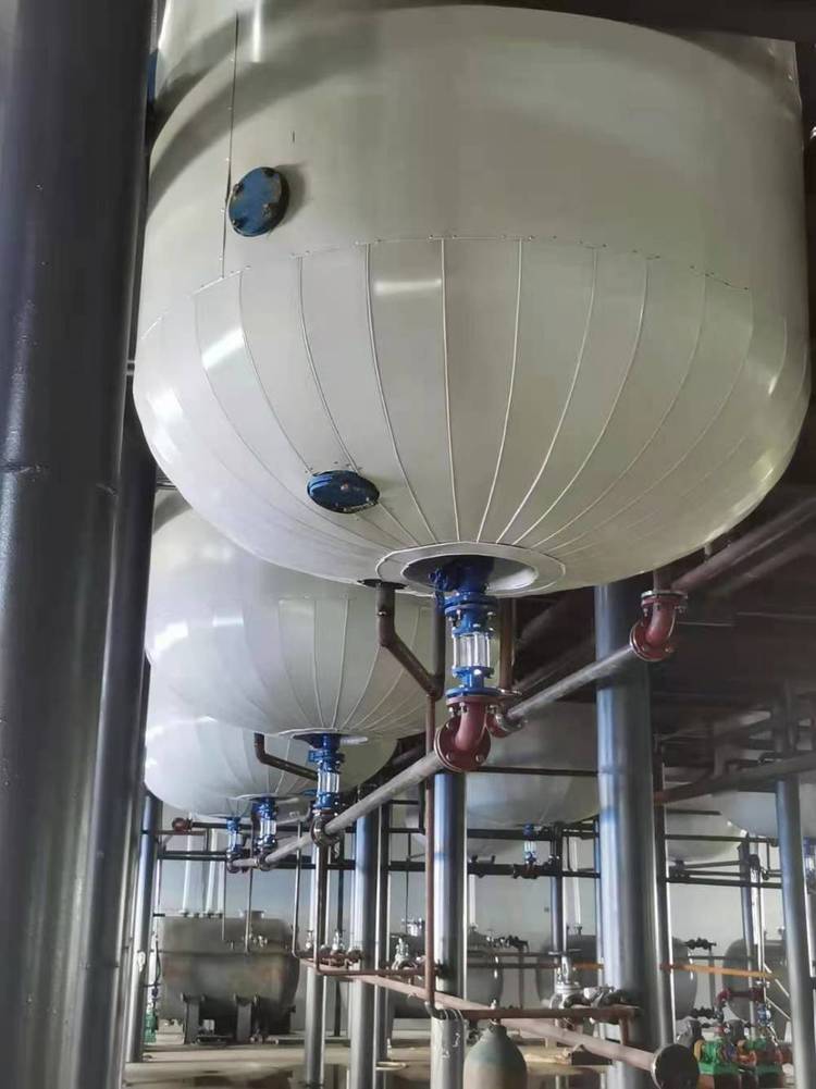 冷凝水管道橡塑铝皮保温施工队空调设备铁皮保温工程
